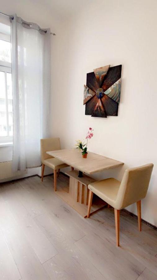 Premier Quad Room Wh Wina Bagian luar foto